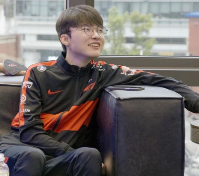 开云体育-包含Faker遭遇七持续失利，巴塞罗那教练压力巨大！的词条-开云体育