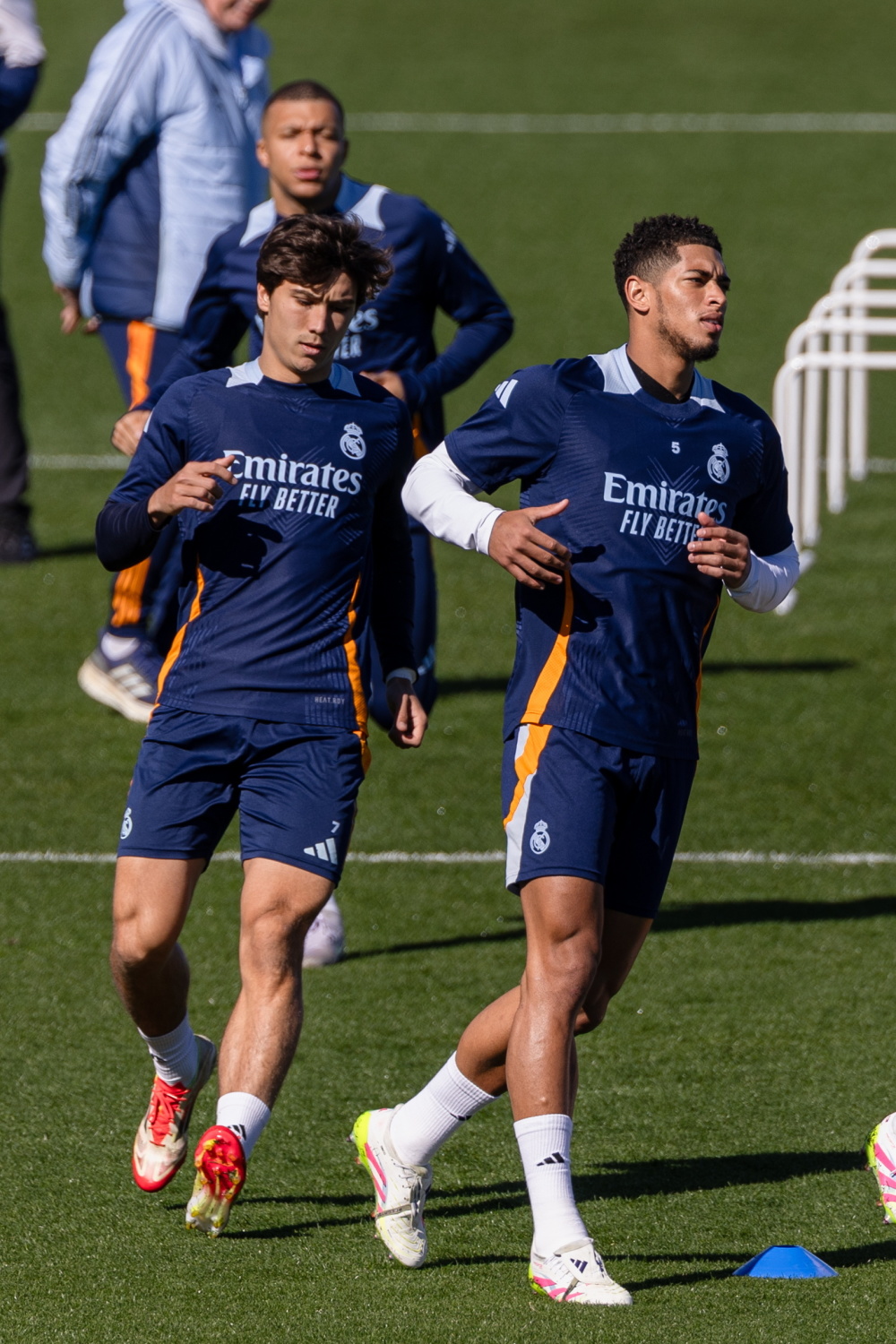 开云手机注册-皇家马德里迎国王杯关键赛，今晚伤情更新，压力陡增，赛季目标并未改变-开云手机注册